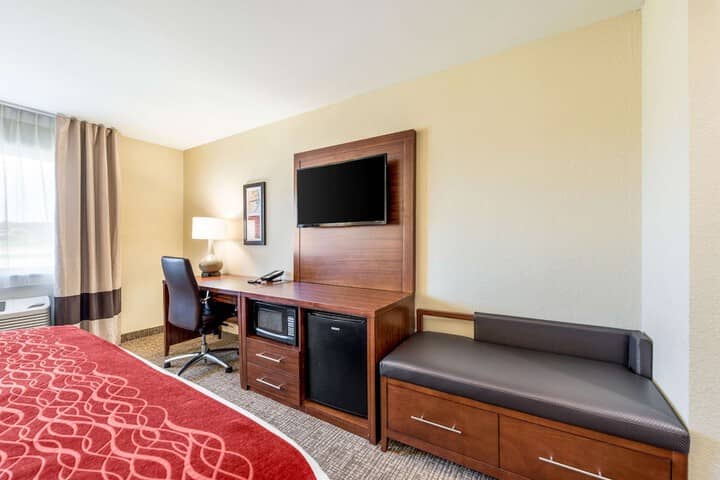Room 9 of 31