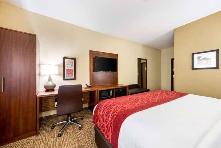 Room 7 of 31
