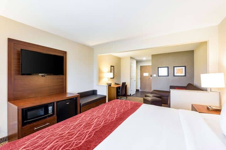 Room 15 of 31